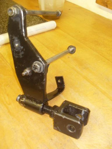 shock mount2.JPG